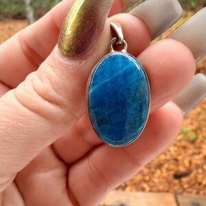 Stunning Blue Apatite Oval Pendant | Madagascar | 925 | Ocean Blue